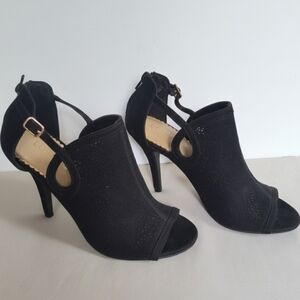 LC Lauren Conrad Black Stiletto Heels